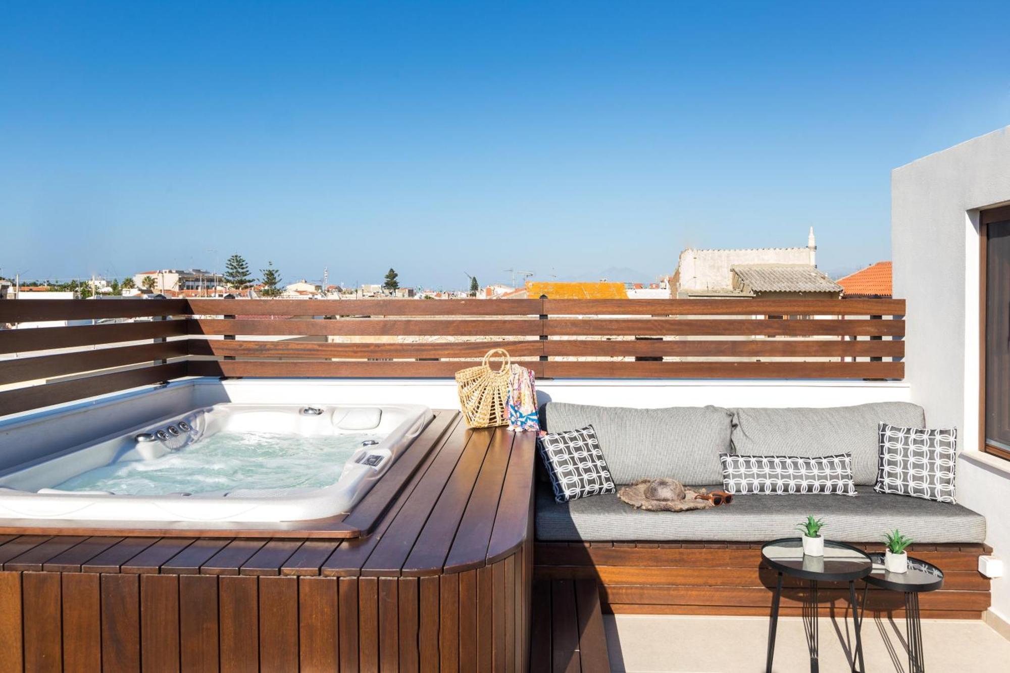 Le Bijou Luxury Suites Rethymno Exterior foto